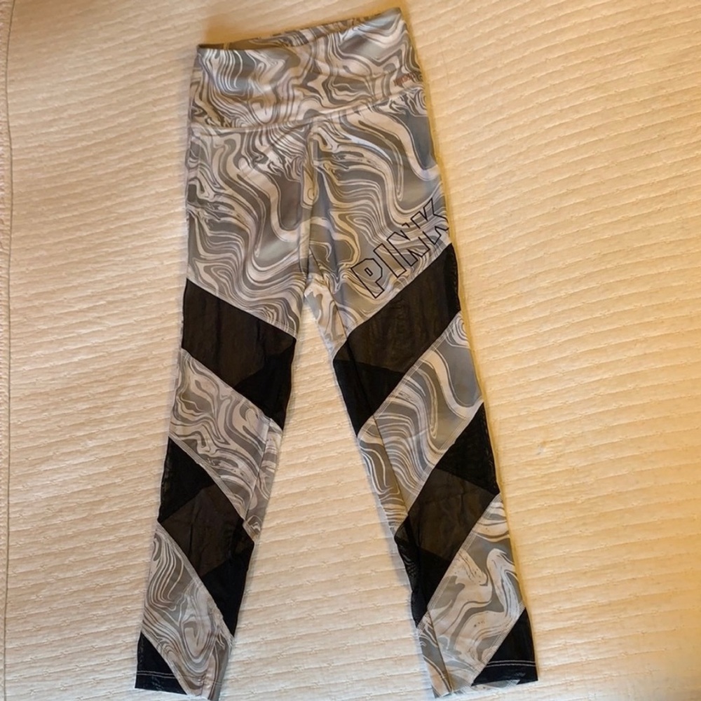 🖤 Victoria’s Secret PINK Ultimate Mesh Panel Leggings 🖤